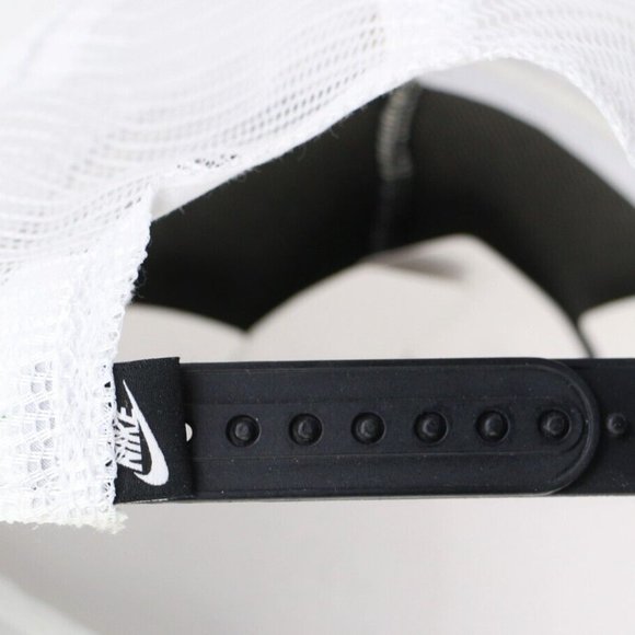 New Nike Stranger Things Hawkins High School Hat Cap Snapback One Size CQ8461-01 - Picture 6 of 6